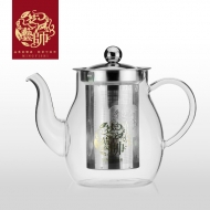 618 tea maker making teapot