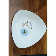 Bone china 7.5-inch triangular disc