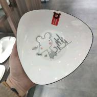 Bone china 7.5-inch triangular disc