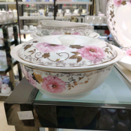 Bone china 9-inch pot