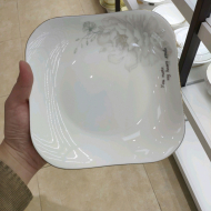 Bone china 9-inch Ruyi plate