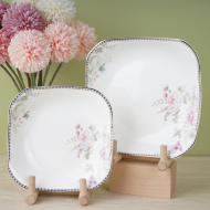 Bone china 7-inch Ruyi plate